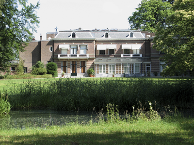 905399 Gezicht op de achtergevel van het Huis Oostbroek (Bunnikseweg 39) te De Bilt.